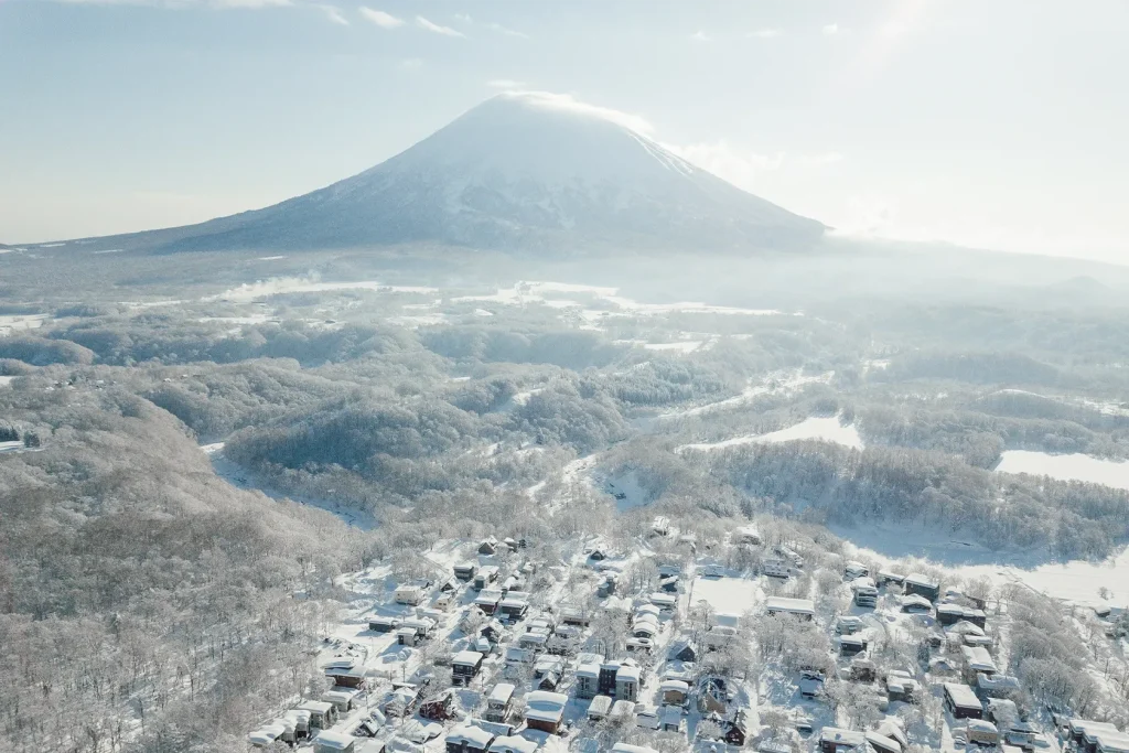 ニセコ 北海道の大型タクシーの雪ノ花観光タクシー